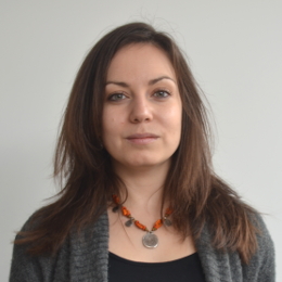 Яна Петрова